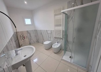 Bagno - Ufficio via Jacopo Barozzi Vignola, 6, Bologna (zona Bolognina) - foto 17