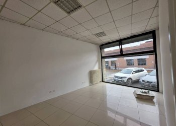Interno non residenziale - Ufficio via Jacopo Barozzi Vignola, 6, Bologna (zona Bolognina) - foto 21