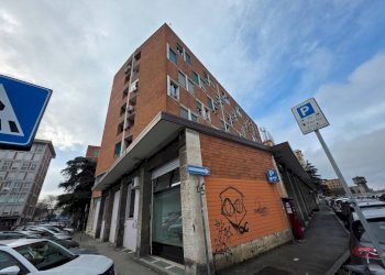 Facciata - Ufficio via Jacopo Barozzi Vignola, 6, Bologna (zona Bolognina) - foto 24