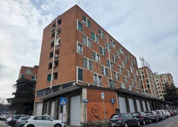 Facciata - Ufficio via Jacopo Barozzi Vignola, 6, Bologna (zona Bolognina) - foto 25