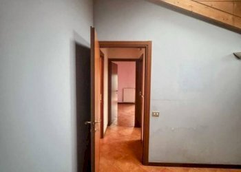 Disimpegno - Trilocale via Pravallo, 1, Lozza - foto 17