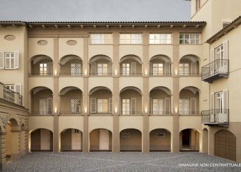 Cortile interno - Quadrilocale via Spanzotti, 20, Carmagnola - foto 1