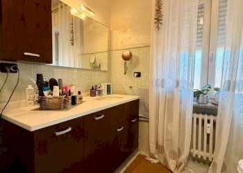 Bagno - Trilocale viale Eloisia Barbaroux, 25, Carmagnola - foto 16
