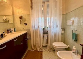 Bagno - Trilocale viale Eloisia Barbaroux, 25, Carmagnola - foto 17