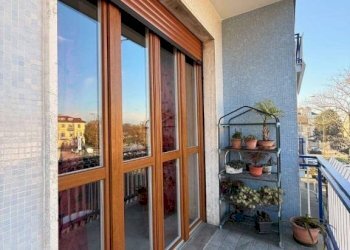 Terrazzo - Three-room apartment piazza Gustavo Modena, 4, Torino (neighborhood Sassi) - photo 6