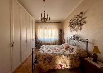 Camera da letto - Three-room apartment piazza Gustavo Modena, 4, Torino (neighborhood Sassi) - photo 18