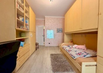 Camera da letto - Three-room apartment piazza Gustavo Modena, 4, Torino (neighborhood Sassi) - photo 25