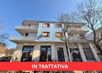 Facciata - Three-room apartment piazza Gustavo Modena, 4, Torino (neighborhood Sassi) - photo 1