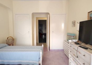 Camera da letto - Four-room apartment via di Villa Adele, 25, Anzio - photo 19