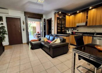 Cucina - Appartamento via Marengo, 3, San Mauro Torinese - foto 8