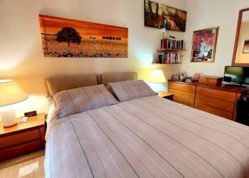 Camera da letto - Three-room apartment via Marengo, 3, San Mauro Torinese - photo 16