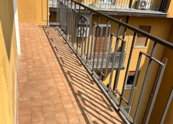 Balcone - Appartamento via Guglielmo Marconi, 18, Bologna (zona Marconi) - foto 2