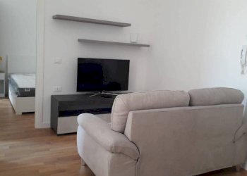 Soggiorno - Appartamento via Guglielmo Marconi, 18, Bologna (zona Marconi) - foto 6