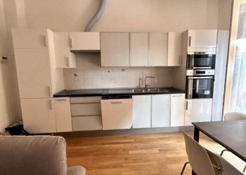 Soggiorno - Appartamento via Guglielmo Marconi, 18, Bologna (zona Marconi) - foto 7