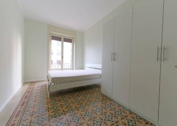 Camera da letto - Three-room apartment via Alessandro Manzoni, 12, Monza - photo 7