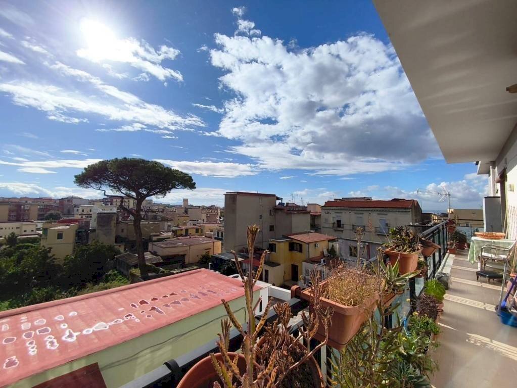 Balcone - Appartamento via Zumbini, 18, Portici - foto 3