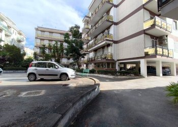 Interno non residenziale - Appartamento via Zumbini, 18, Portici - foto 6