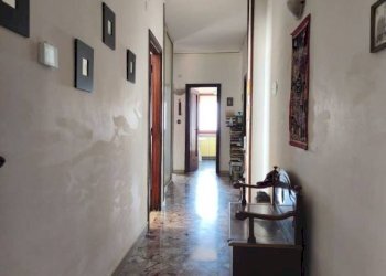 Corridoio - Appartamento via Zumbini, 18, Portici - foto 19