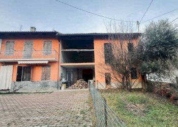Facciata - Rustico Collina San Grato, 46, Ferrere - foto 7