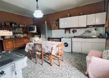 Cucina - Rustico Collina San Grato, 46, Ferrere - foto 11
