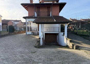 Cortile interno - Villa vicolo Sartore, Mercenasco - foto 35