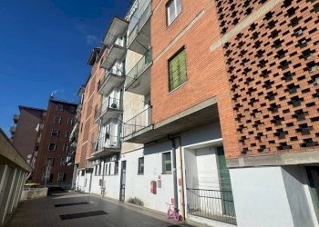 Facciata - Appartamento via Virginio Arzani, 43, Tortona - foto 8