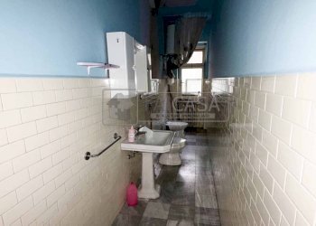 Bagno - Appartamento corso Adriatico, 16, Torino (zona Santa Rita) - foto 5