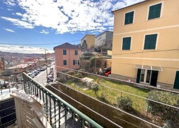 Balcone - Bilocale via Antonio Burlando, 27, Genova (zona Staglieno) - foto 7