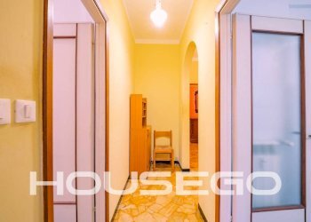 Corridoio - Trilocale via Giovanni Santolini, 30, Genova (zona Marassi) - foto 13