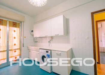 Bagno - Trilocale via Giovanni Santolini, 30, Genova (zona Marassi) - foto 17