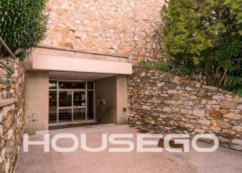 Facciata - Trilocale via Giovanni Santolini, 30, Genova (zona Marassi) - foto 29