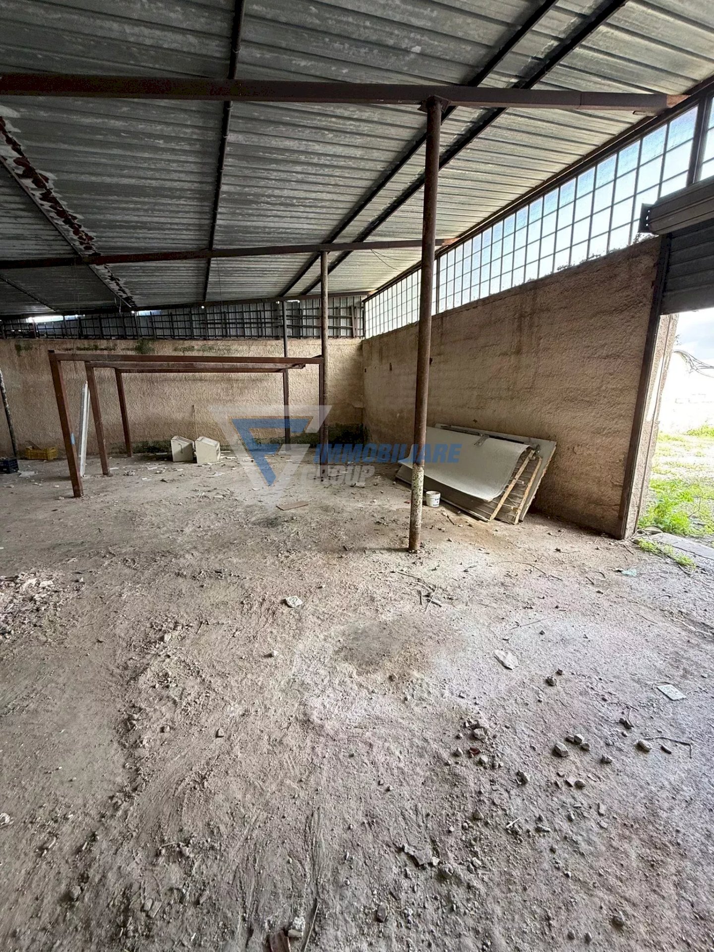 Locale Commerciale Viale Epipoli, Siracusa - foto 1