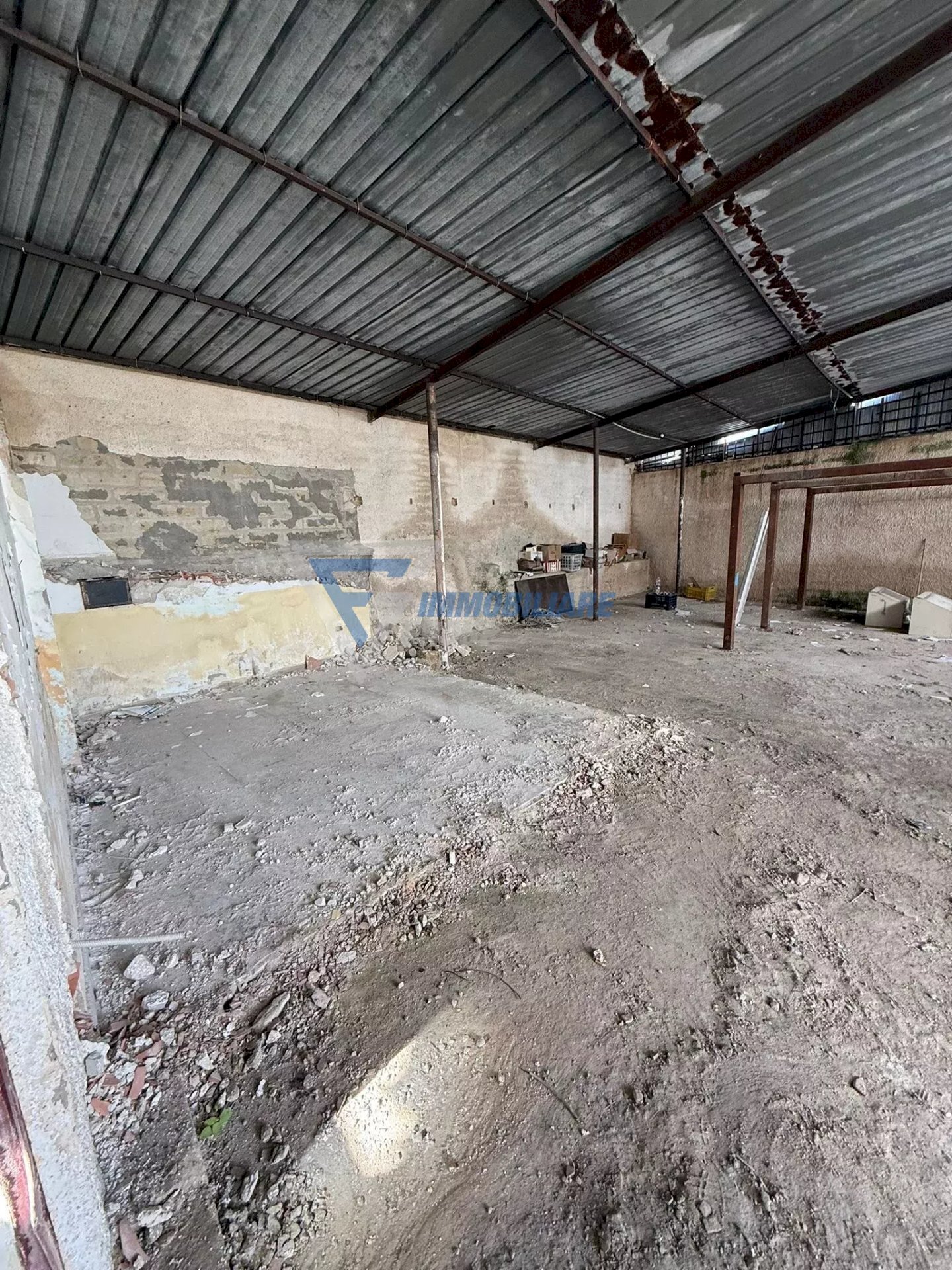 Locale Commerciale Viale Epipoli, Siracusa - foto 3