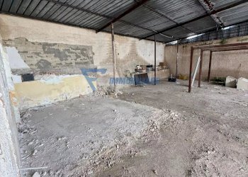 Locale Commerciale Viale Epipoli, Siracusa - foto 3