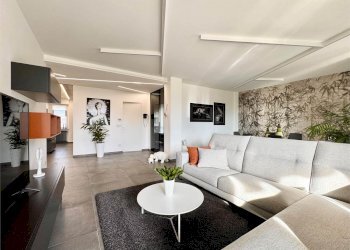 Attico Via Beppe Fenoglio 24/A, Cuneo (zona Centro) - foto 11