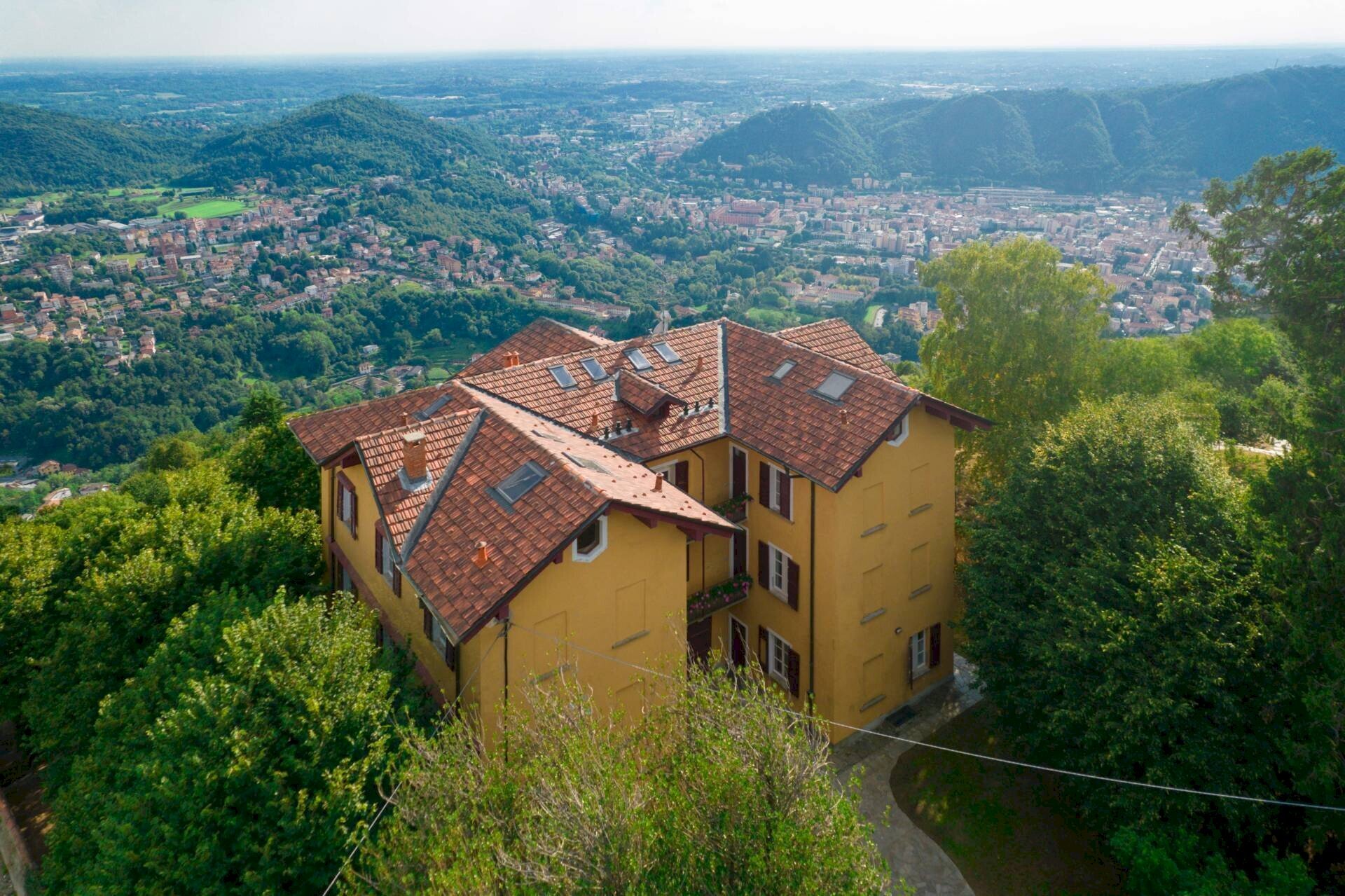 Trilocale Via Antonio Pacinotti, 3, Como - foto 1