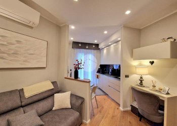 Trilocale Via Diano Marina, Genova (zona Palmaro) - foto 1