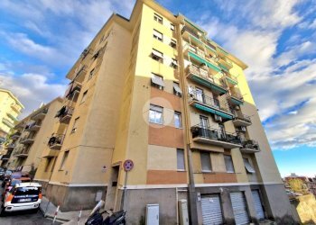 Trilocale Via Diano Marina, Genova (zona Palmaro) - foto 31