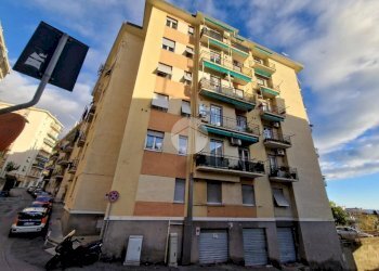 Trilocale Via Diano Marina, Genova (zona Palmaro) - foto 32