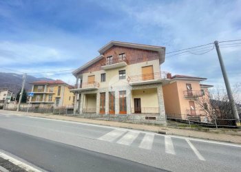 Villa Trifamiliare Via Selvaggio, Giaveno - foto 1