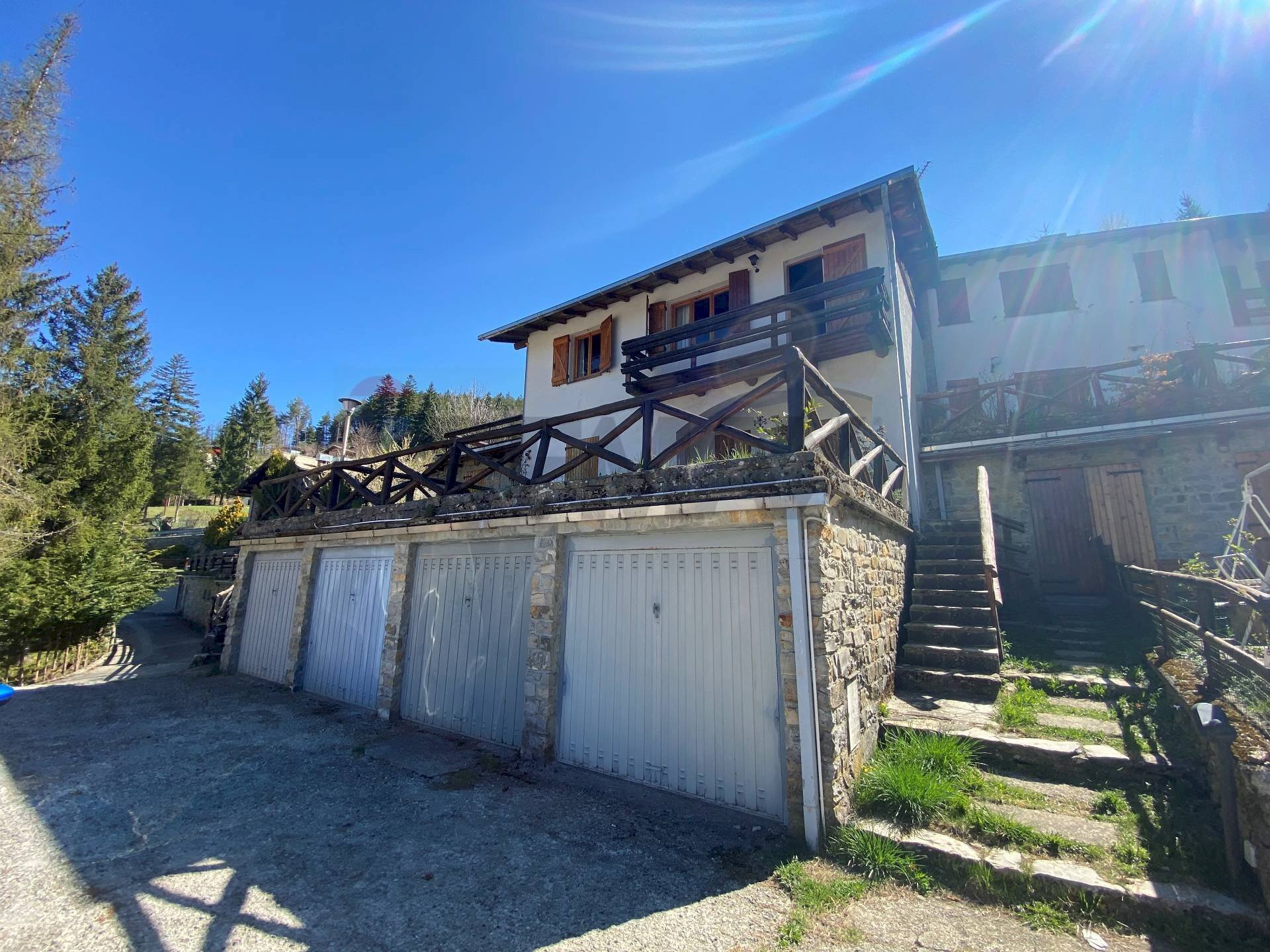 Casa semi indipendente LOCALITA' VILLAGGIO ALPINO 
 Santo Stefano d'Aveto, GE, frazione Villaggio Al Pino, Santo Stefano d'Aveto - foto 2