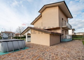Villetta Via Garibaldi, 6
Castel Rozzone, Castel Rozzone - foto 26