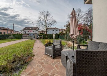 Villetta Via Garibaldi, 6
Castel Rozzone, Castel Rozzone - foto 28