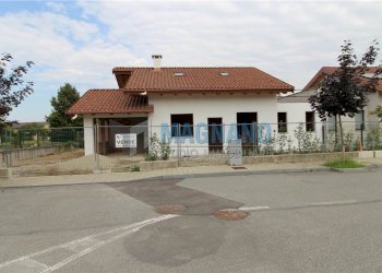 Porzione di casa Cavour - foto 1