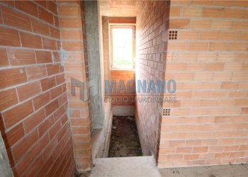 Porzione di casa Cavour - foto 14