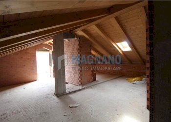 Porzione di casa Cavour - foto 19