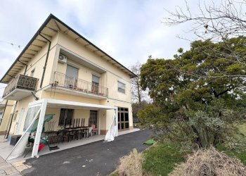 Casa indipendente Via Per S. Felice, Camposanto - foto 1