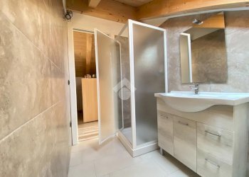 Portion of a house Via A. Vespucci, Grugliasco - photo 31