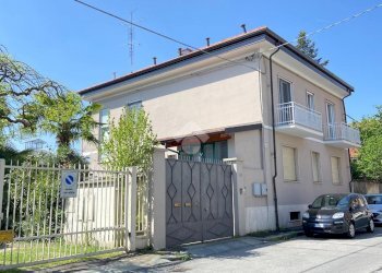 Portion of a house Via A. Vespucci, Grugliasco - photo 49