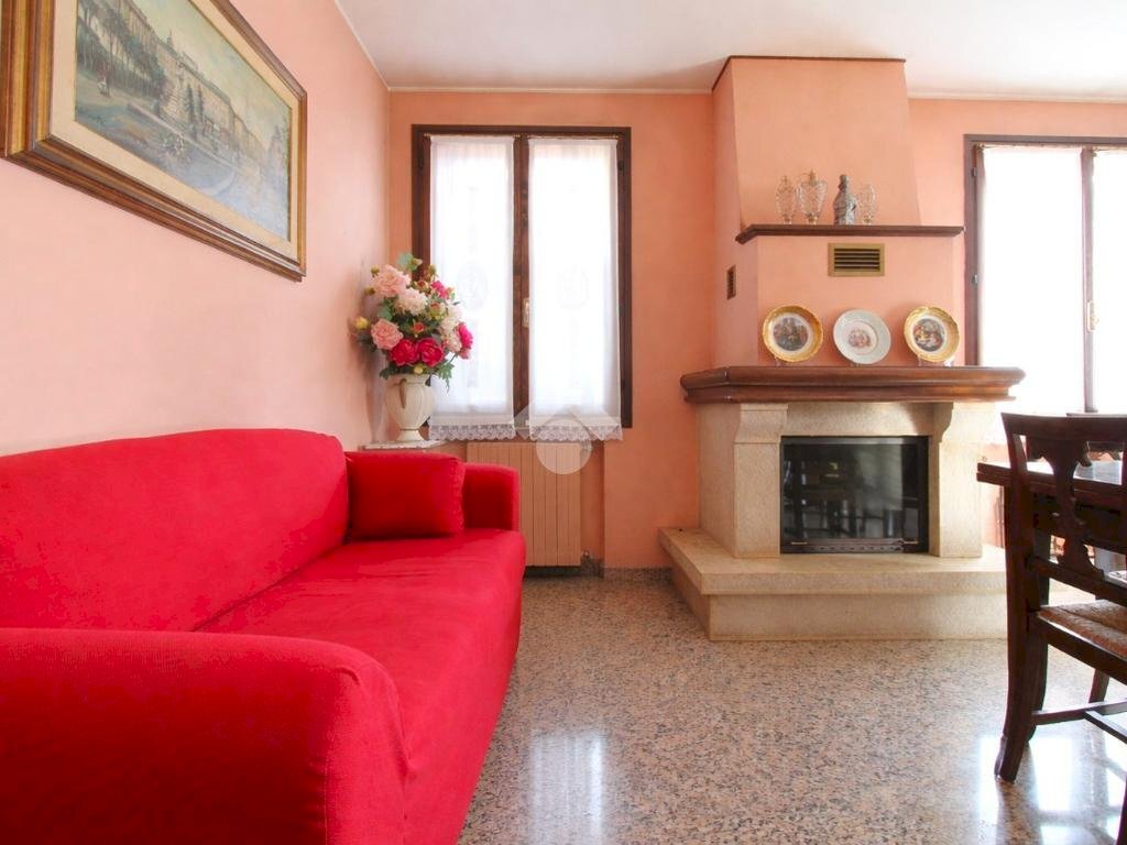 Porzione di casa Via Radici in Monte, Sassuolo - foto 1